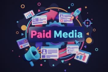 Imagen de logo que dice "Paid Media" con iconos relacionados con redes sociales y marketing digital.